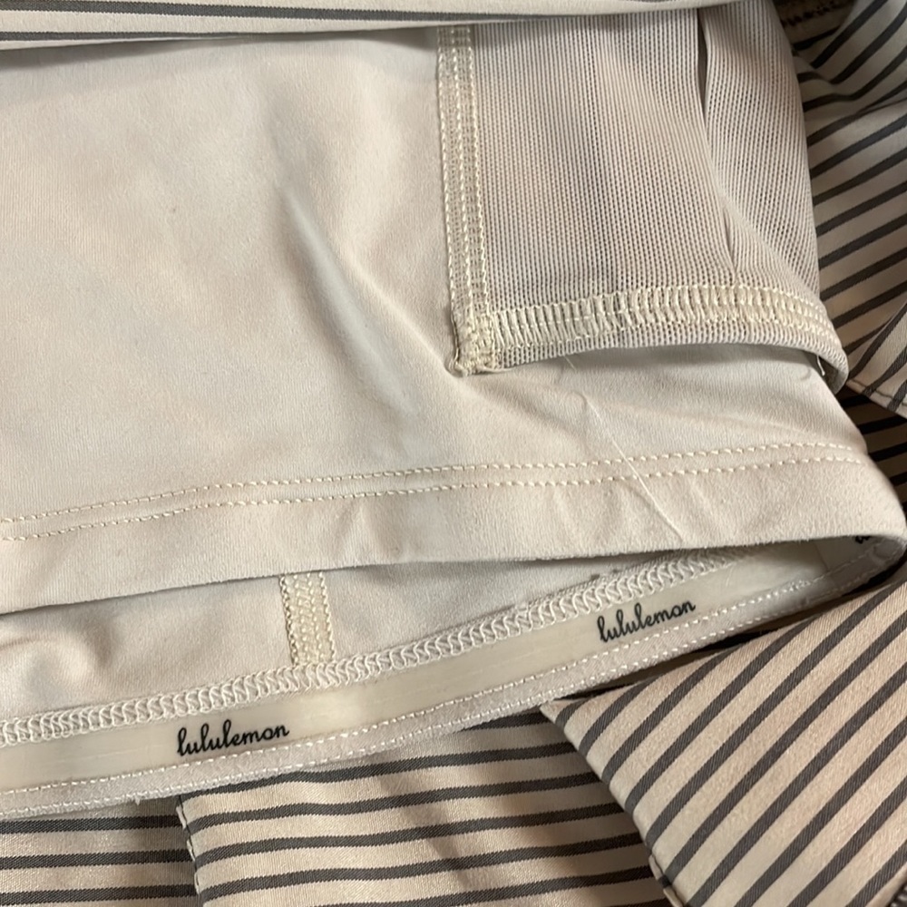 LULULEMON Ruffled Back Skort Size 10 - Picture 10 of 10